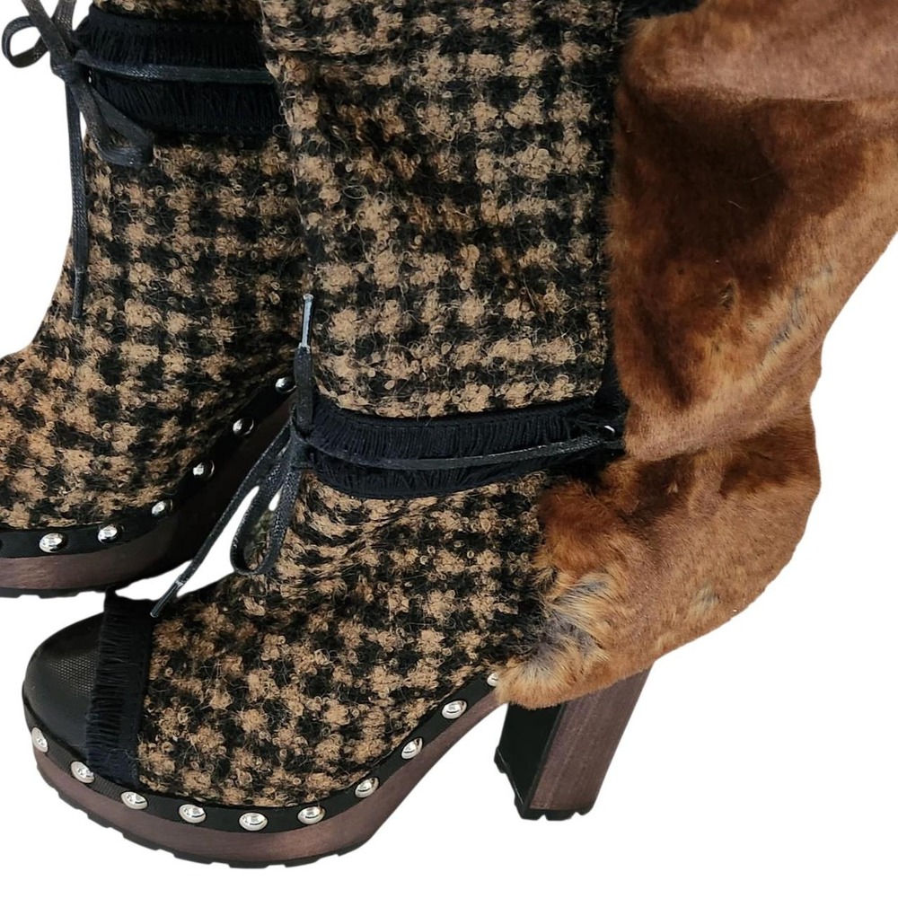 CHANEL Archival 2010 Ice Runway Fur Tweed Wood Clog Boots 40 - Picture 7 of 10